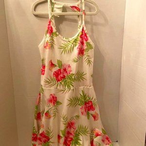 GIRLS FLORAL DRESS FROM CHILDRENS PLACE SIZE 14